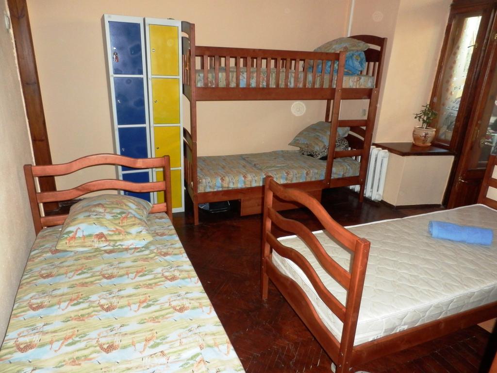 Yourhostel Κίεβο Δωμάτιο φωτογραφία
