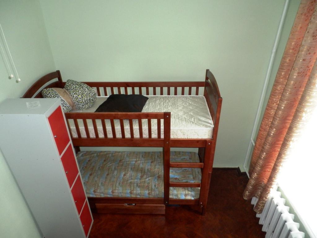 Yourhostel Κίεβο Δωμάτιο φωτογραφία